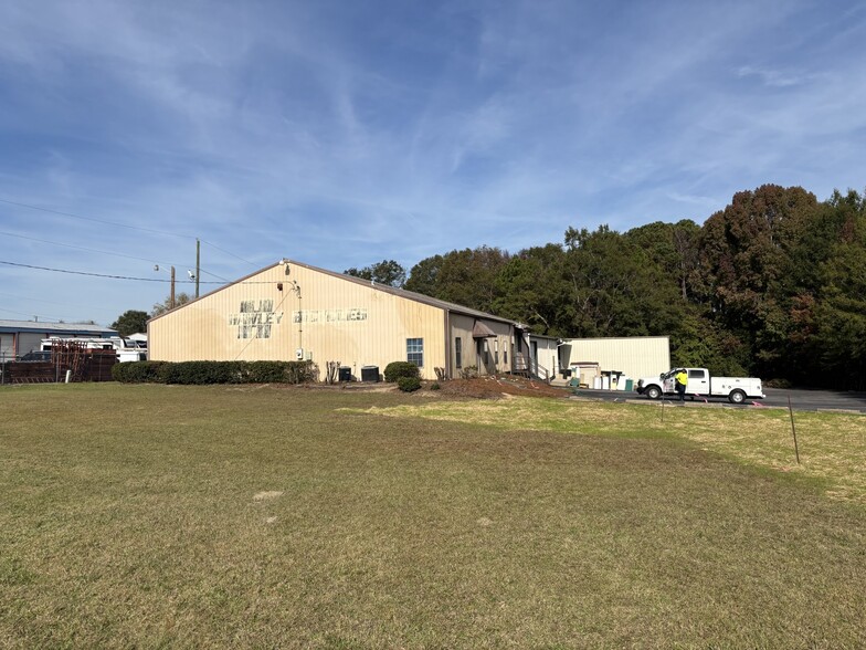 439 Burton Rd, Lexington, SC for rent - Building Photo - Image 1 of 6