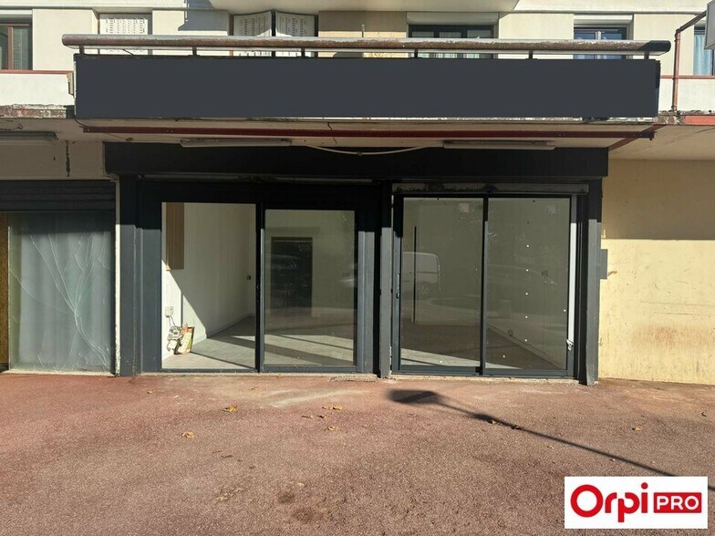 Retail in Ablon-sur-Seine for sale - Building Photo - Image 1 of 7
