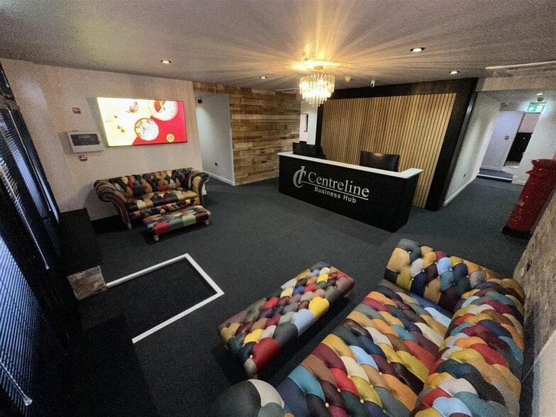 136-142 Wallasey Rd, Wallasey to rent - Interior Photo - Image 3 of 47