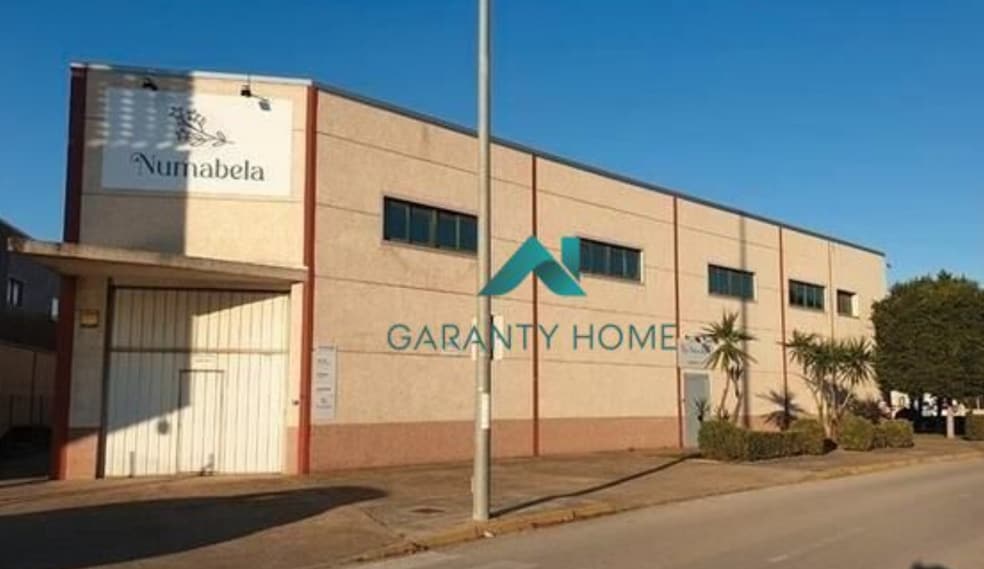 Industrial in Bollullos de la Mitación, Sevilla to rent - Primary Photo - Image 1 of 1