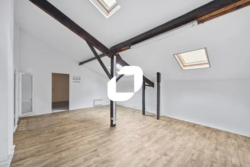 Vente Local d'activités 467 m² - Photo 1