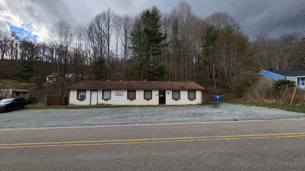 486 George Wilson Rd, Boone, NC for sale - Primary Photo - Image 2 of 24