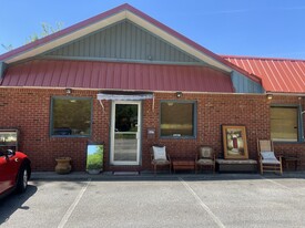 5327 N Main St, Acworth GA - Commercial Property