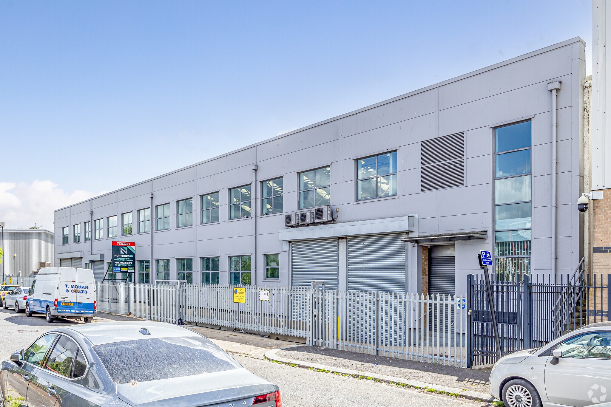 Belvue Rd, Northolt for sale Primary Photo- Image 1 of 27