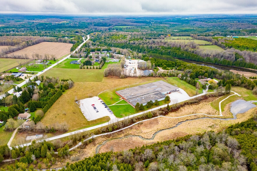 2 Terra Dr, Markdale, ON for sale - Primary Photo - Image 1 of 1