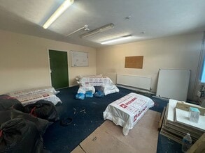 Triumph Way, Kempston to rent Interior Photo- Image 1 of 10