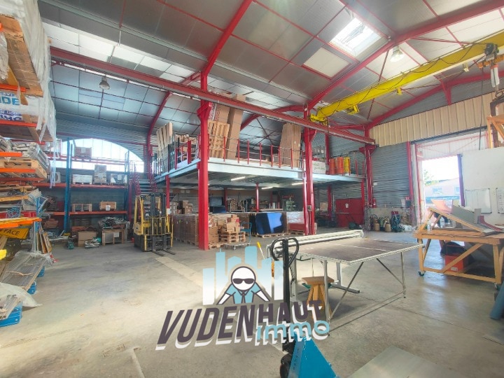 Industrial in Beauzelle for sale - Interior Photo - Image 2 of 9