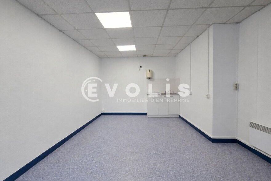 Avenue Des Pépiniéres, Fresnes to rent - Interior Photo - Image 2 of 6