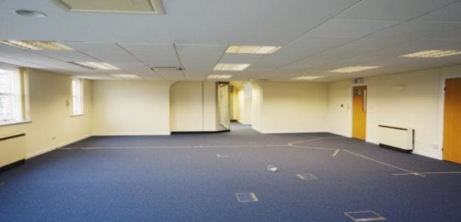 12 Stanhope Pl, Edinburgh for sale - Interior Photo - Image 1 of 1