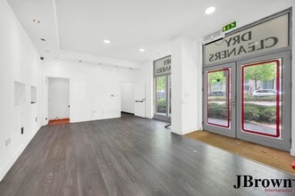 2 Biscayne Av, London to rent Interior Photo- Image 2 of 4
