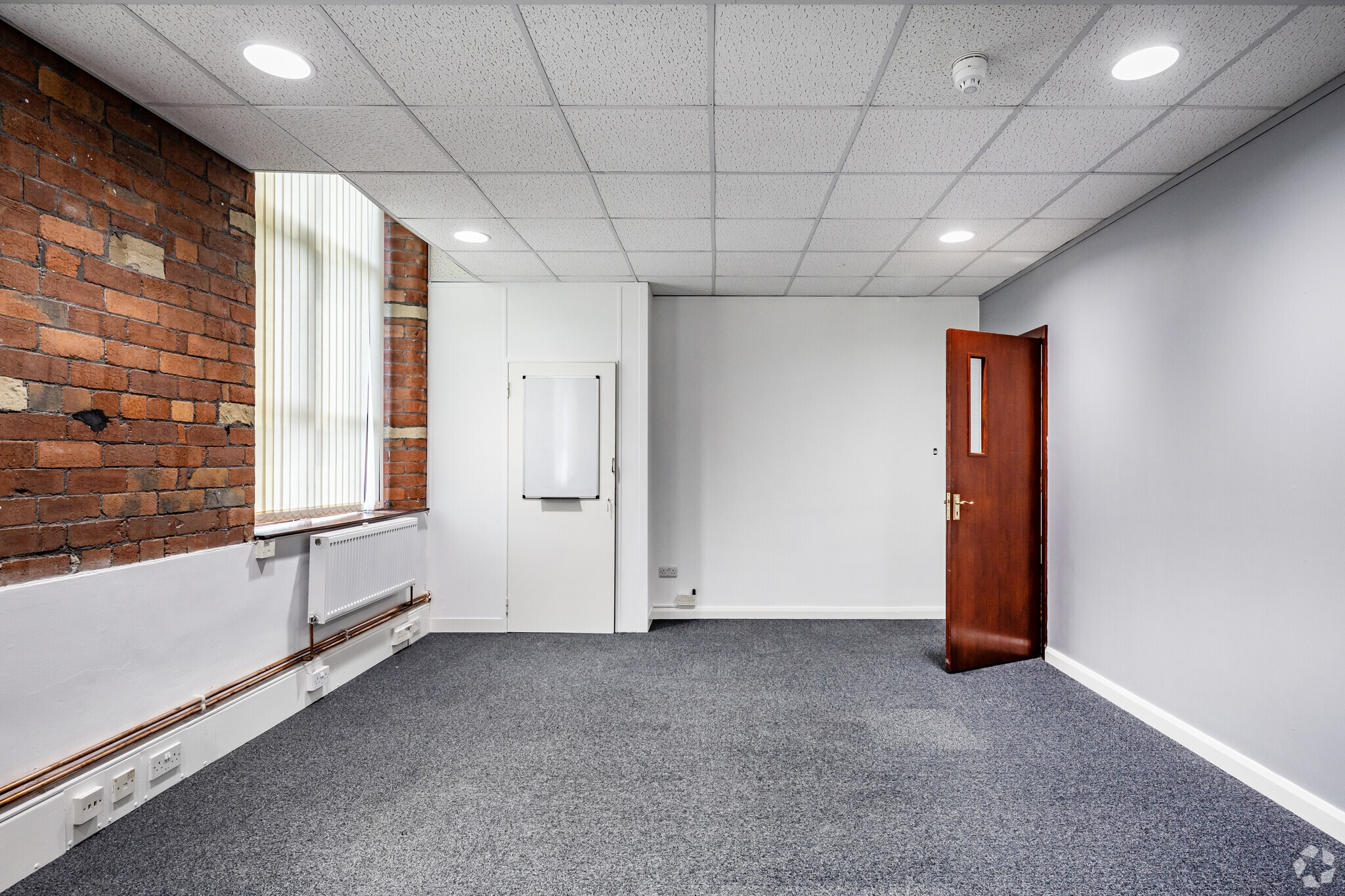 Woodvale Rd, Brighouse to rent Interior Photo- Image 1 of 5