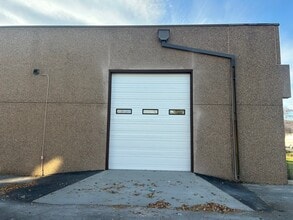 4700 Sterling Dr, Boulder, CO to rent Interior Photo- Image 2 of 8