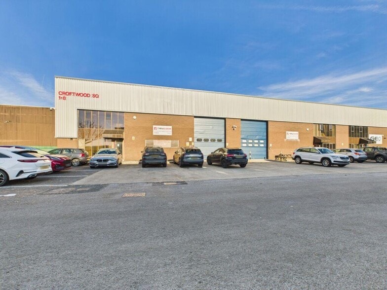 Croftwood Sq, Wigan to rent - Building Photo - Image 1 of 67