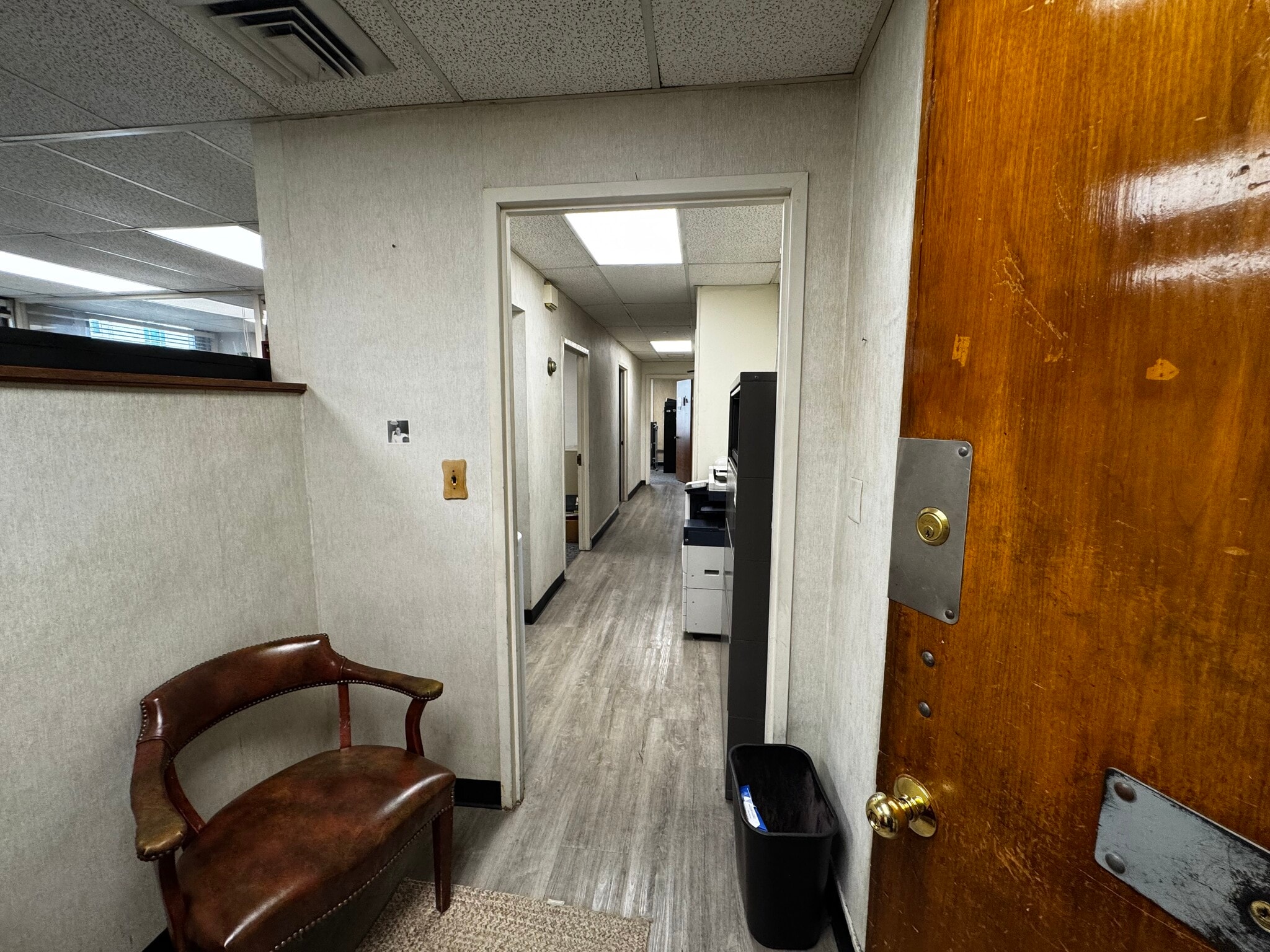 225 Broadway, New York, NY to rent Interior Photo- Image 1 of 5