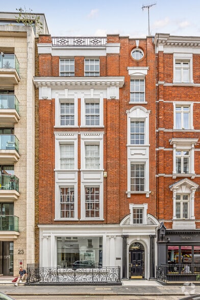22 Newman St, London to rent - Building Photo - Image 3 of 3