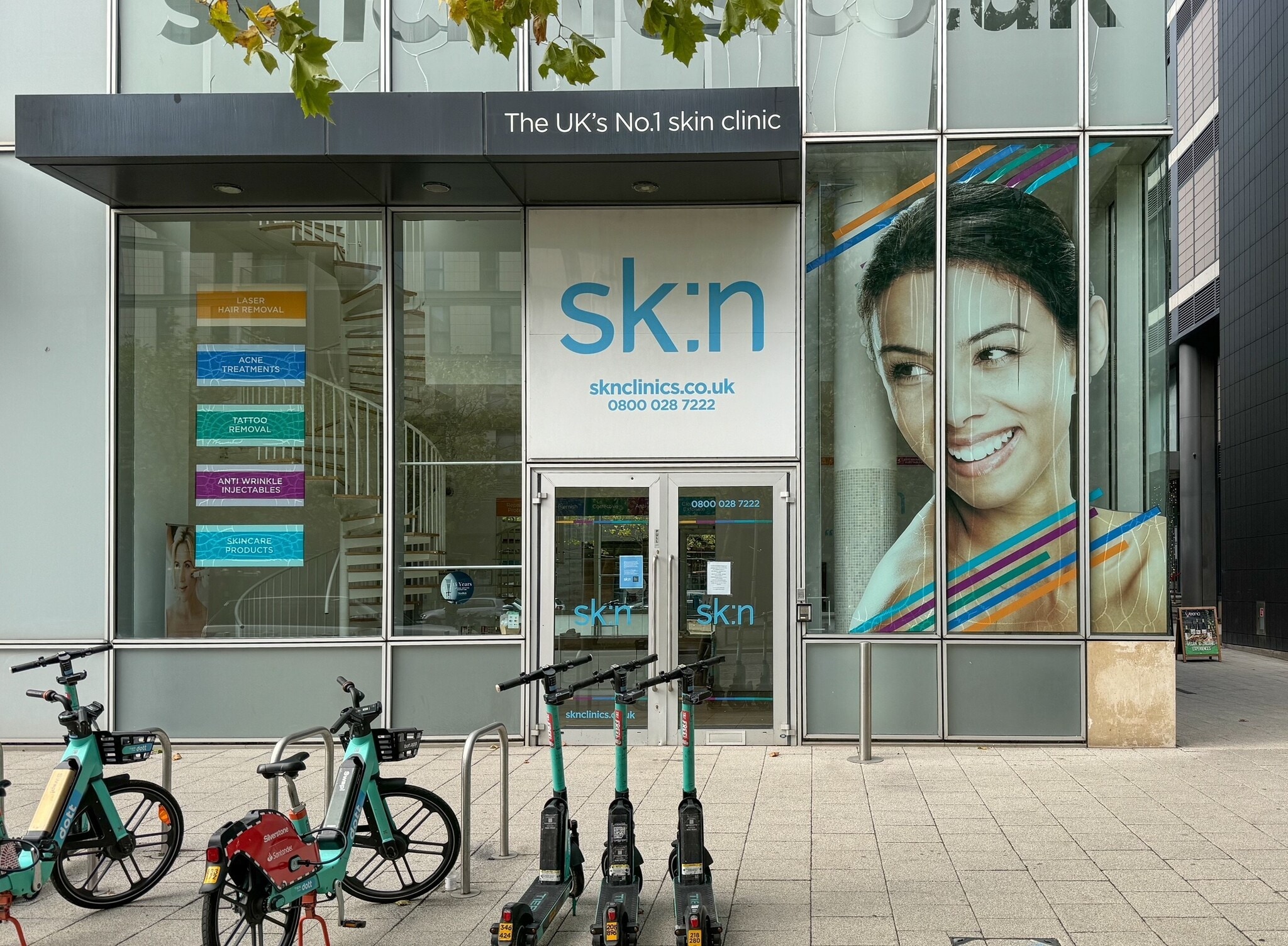 315 Avebury Blvd, Milton Keynes to rent Building Photo- Image 1 of 8