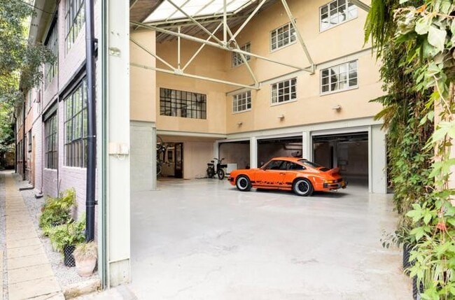 More details for Wotton Rd, London - Light Industrial for Sale