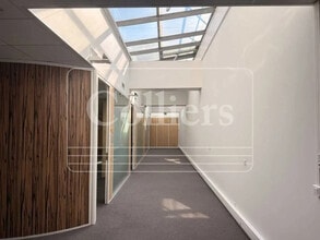 Office in Marseille to rent Interior Photo- Image 2 of 2