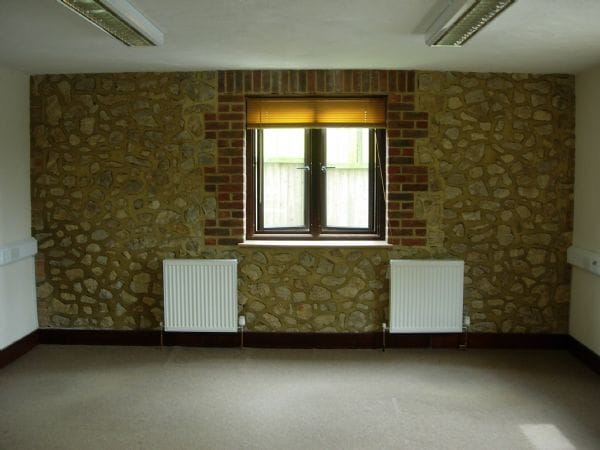 Aldington Rd, Lympne to rent Interior Photo- Image 1 of 2