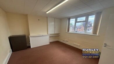 247-249 Jockey Rd, Sutton Coldfield to rent Interior Photo- Image 2 of 4