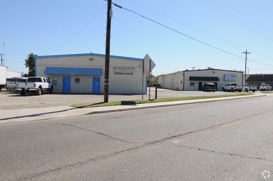 1648 Herndon Rd, Ceres, CA for rent - Primary Photo - Image 3 of 5