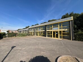 White House Rd, Ipswich to rent Building Photo- Image 1 of 3