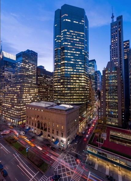 55 E 52nd St, New York, NY for sale - Building Photo - Image 1 of 1