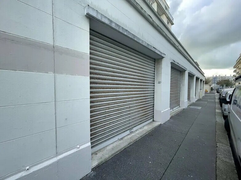 Retail in Le Havre for sale - Building Photo - Image 2 of 4
