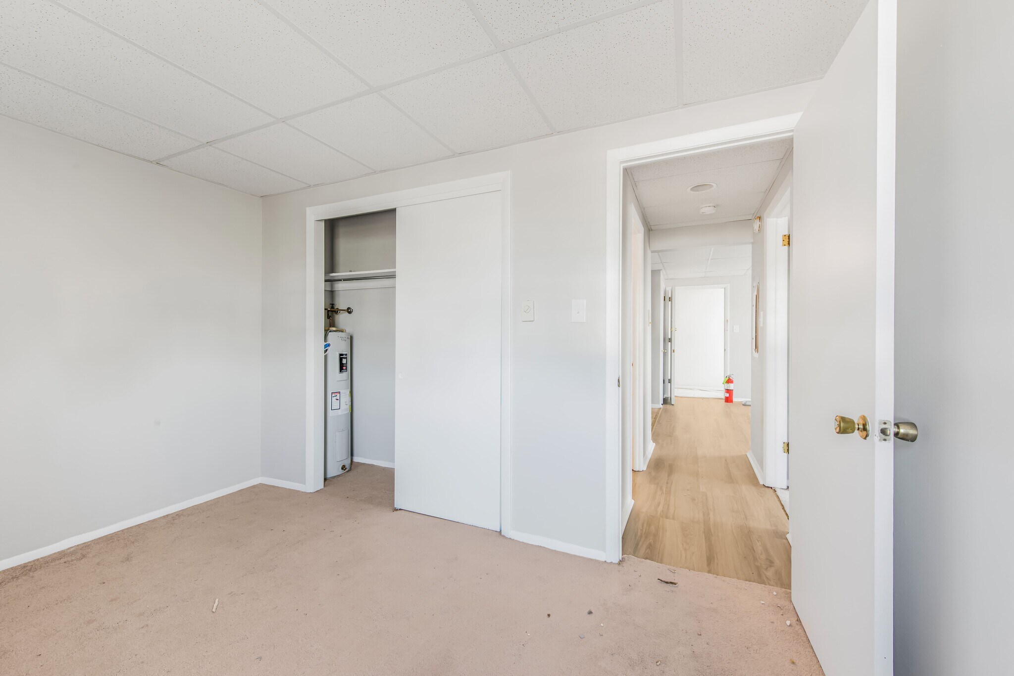 519 Richlandtown Pike, Richlandtown, PA to rent Interior Photo- Image 1 of 15