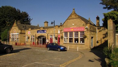 Wellington St, Bingley for rent Building Photo- Image 1 of 5