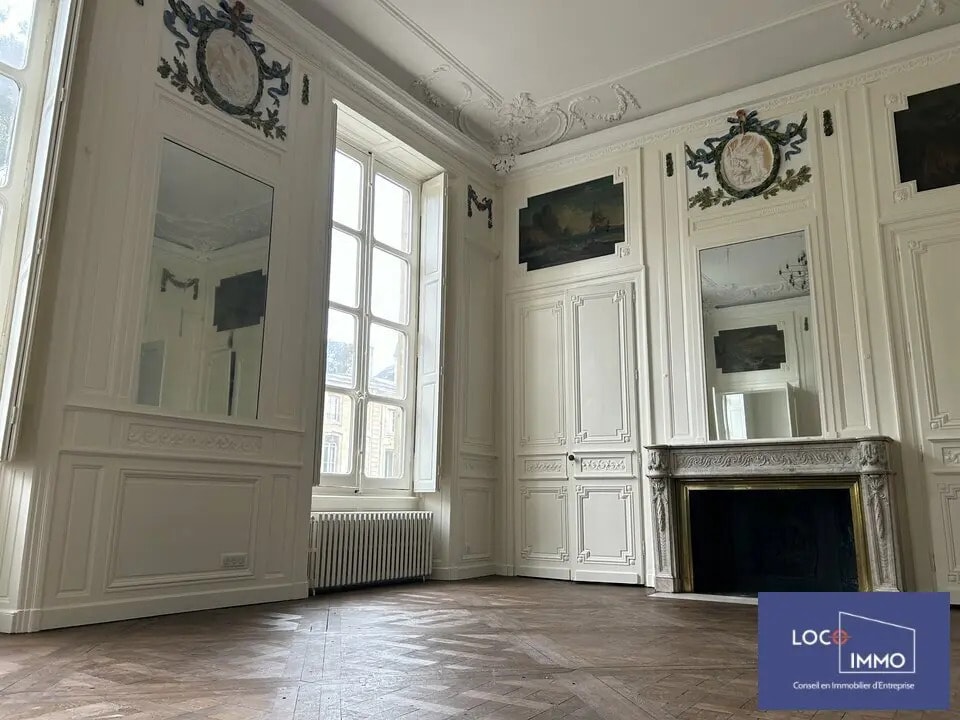 Office in Bordeaux to rent Interior Photo- Image 1 of 8