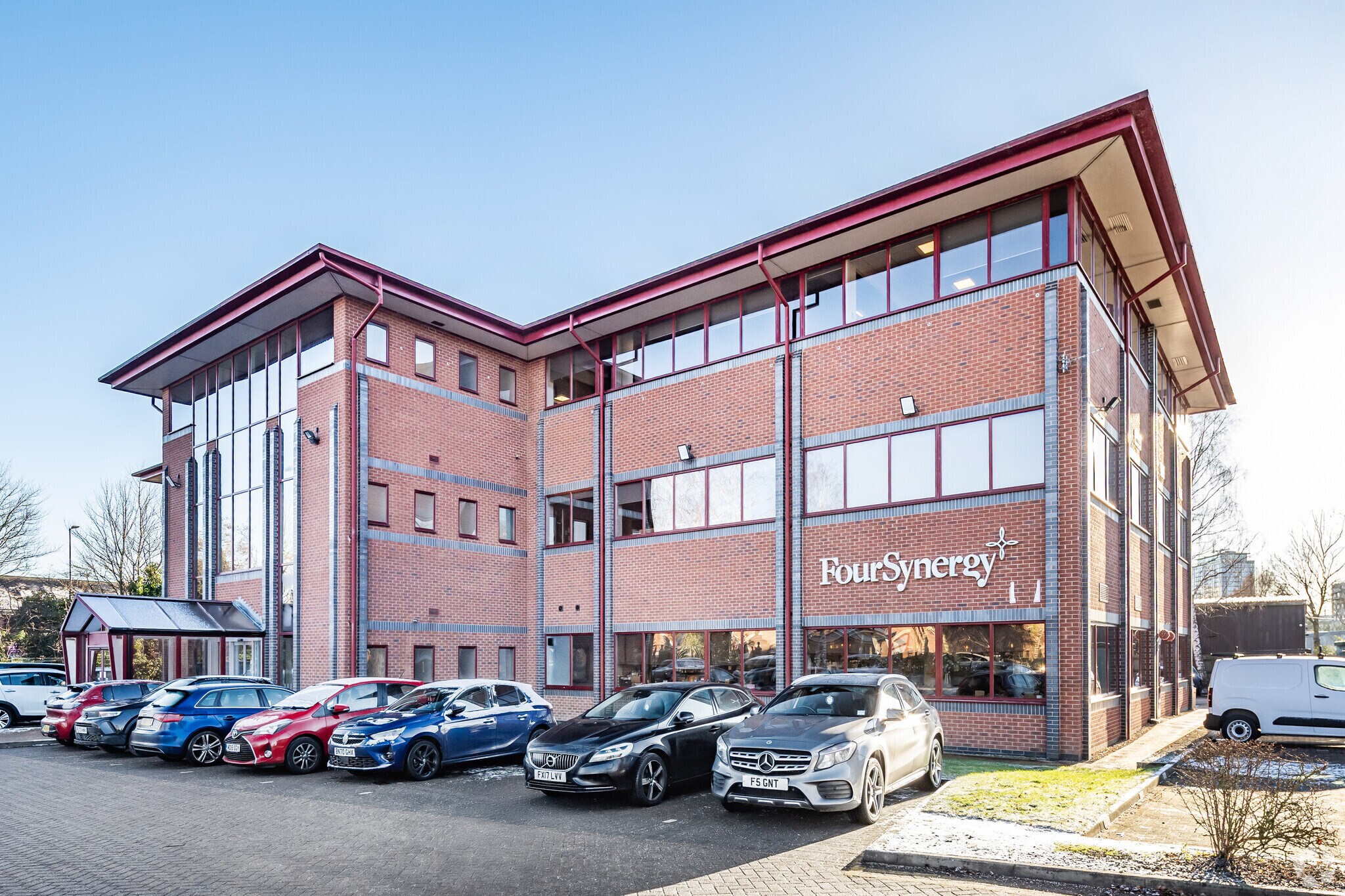 16 Carolina Way, Salford for sale Primary Photo- Image 1 of 1