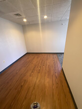 1718-1720 NW Peachtree St, Atlanta, GA for rent Interior Photo- Image 1 of 3