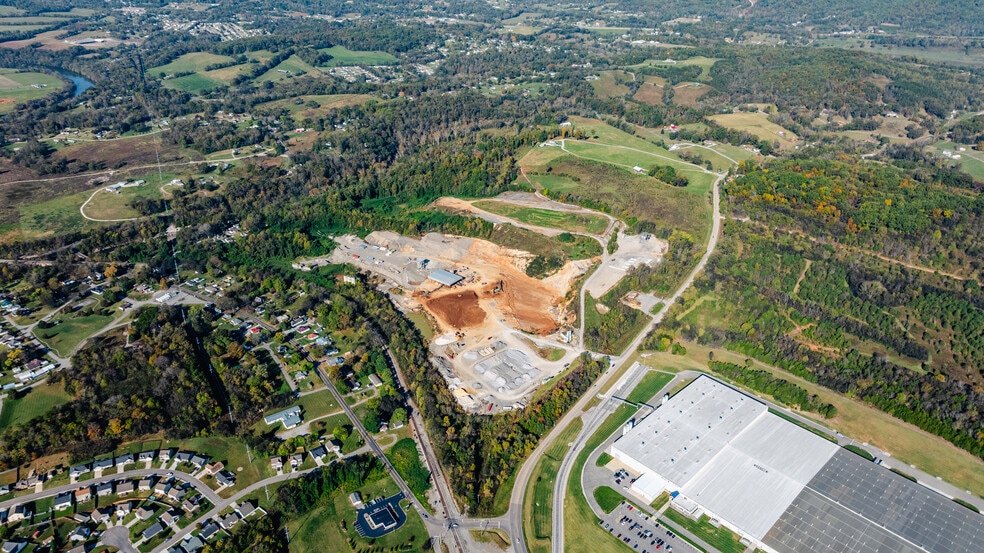 2151 Mine Rd, Mascot, TN for sale - Building Photo - Image 3 of 12