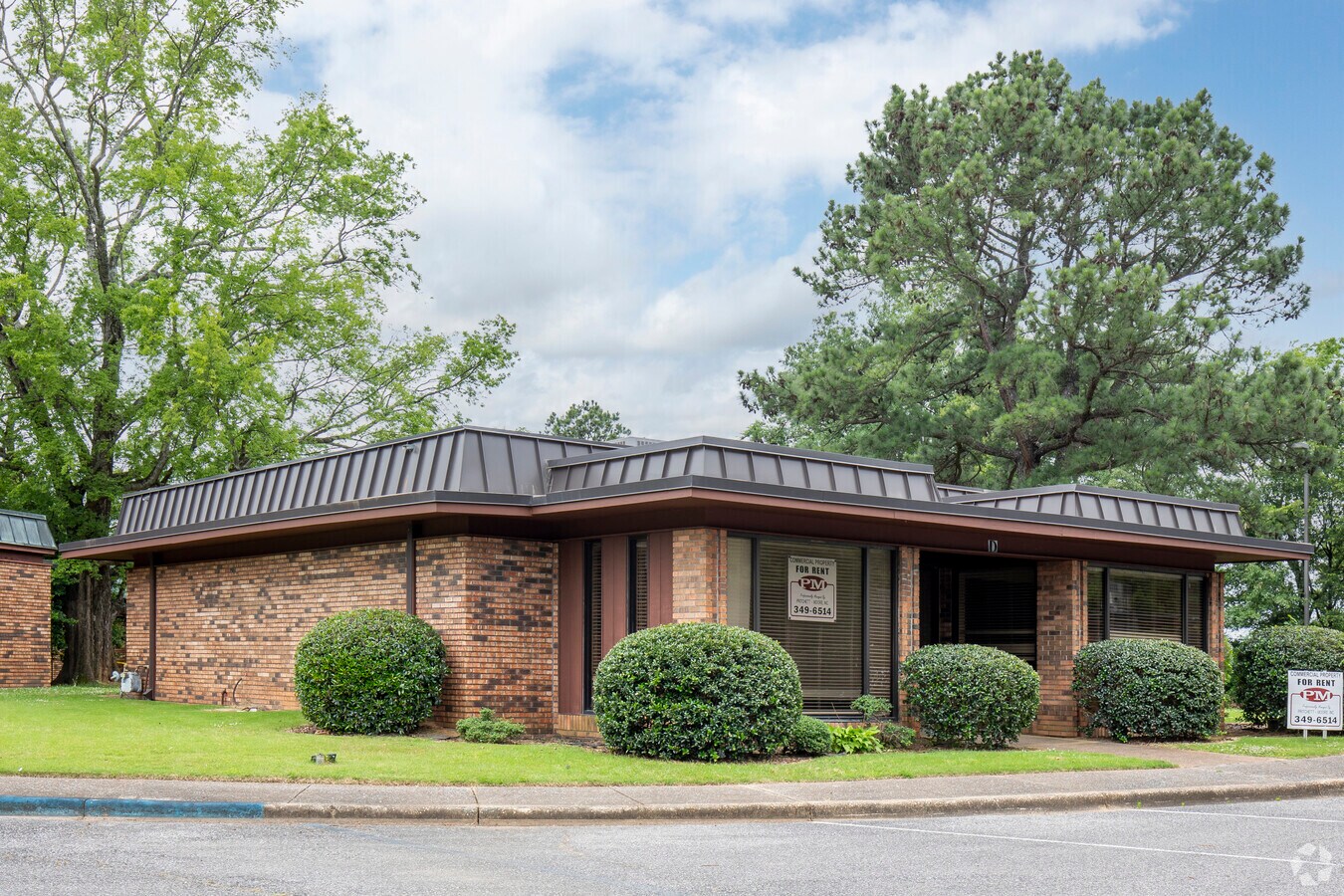 535 Jack Warner Pky, Tuscaloosa 35404 UK