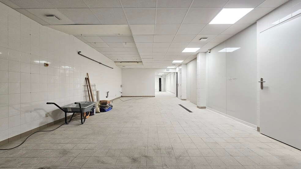 Rue Gay Lussac, Chennevières-sur-Marne to rent - Building Photo - Image 2 of 11