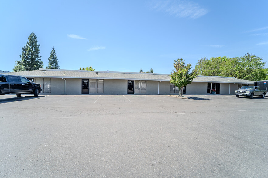 1548 Poole Blvd, Yuba City, CA for rent - Building Photo - Image 2 of 3