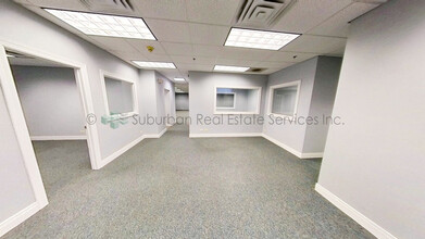 1355 S State Route 59, Naperville, IL for rent Interior Photo- Image 2 of 8