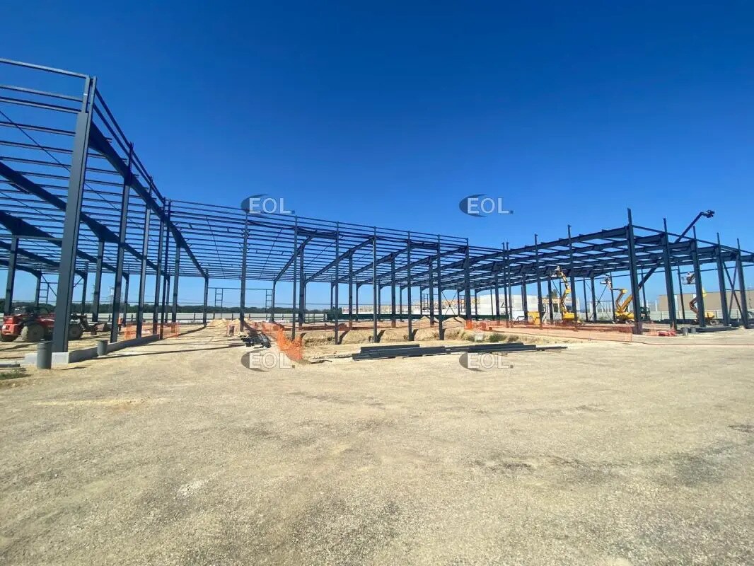 Industrial in Croissy-Beaubourg to rent Construction Photo- Image 1 of 5