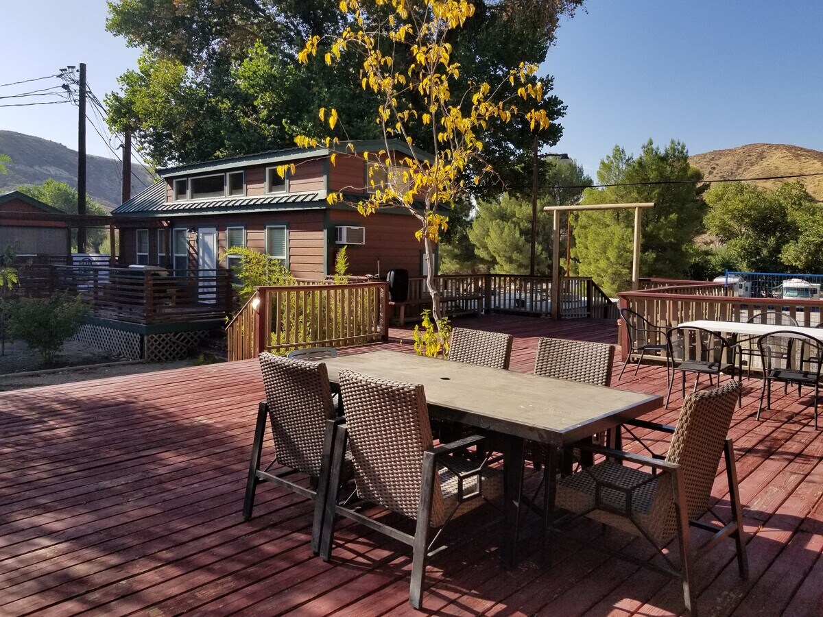 7601 Soledad Canyon Rd, Acton 93510 UK