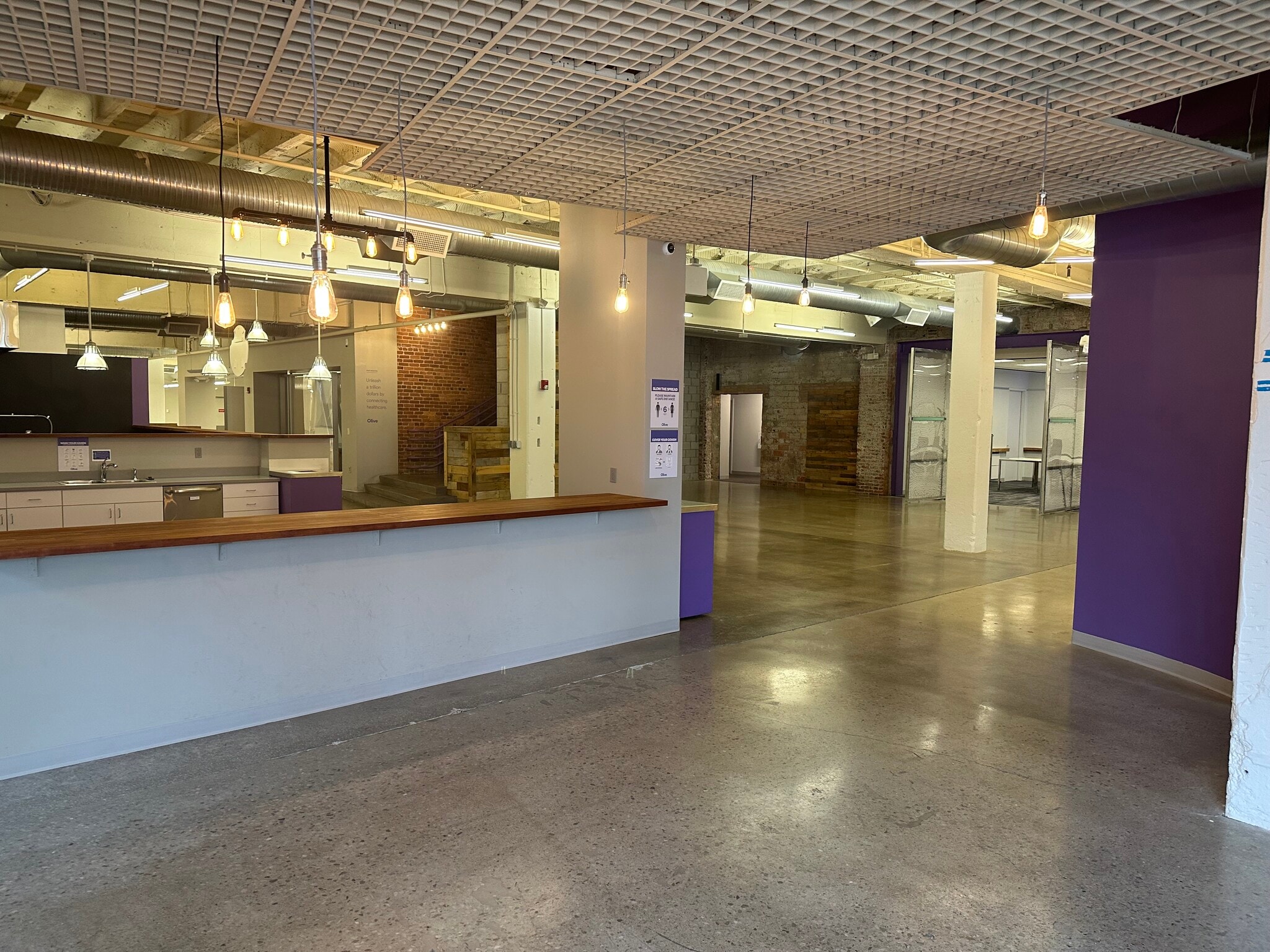 99 E Main St, Columbus, OH to rent Interior Photo- Image 1 of 3