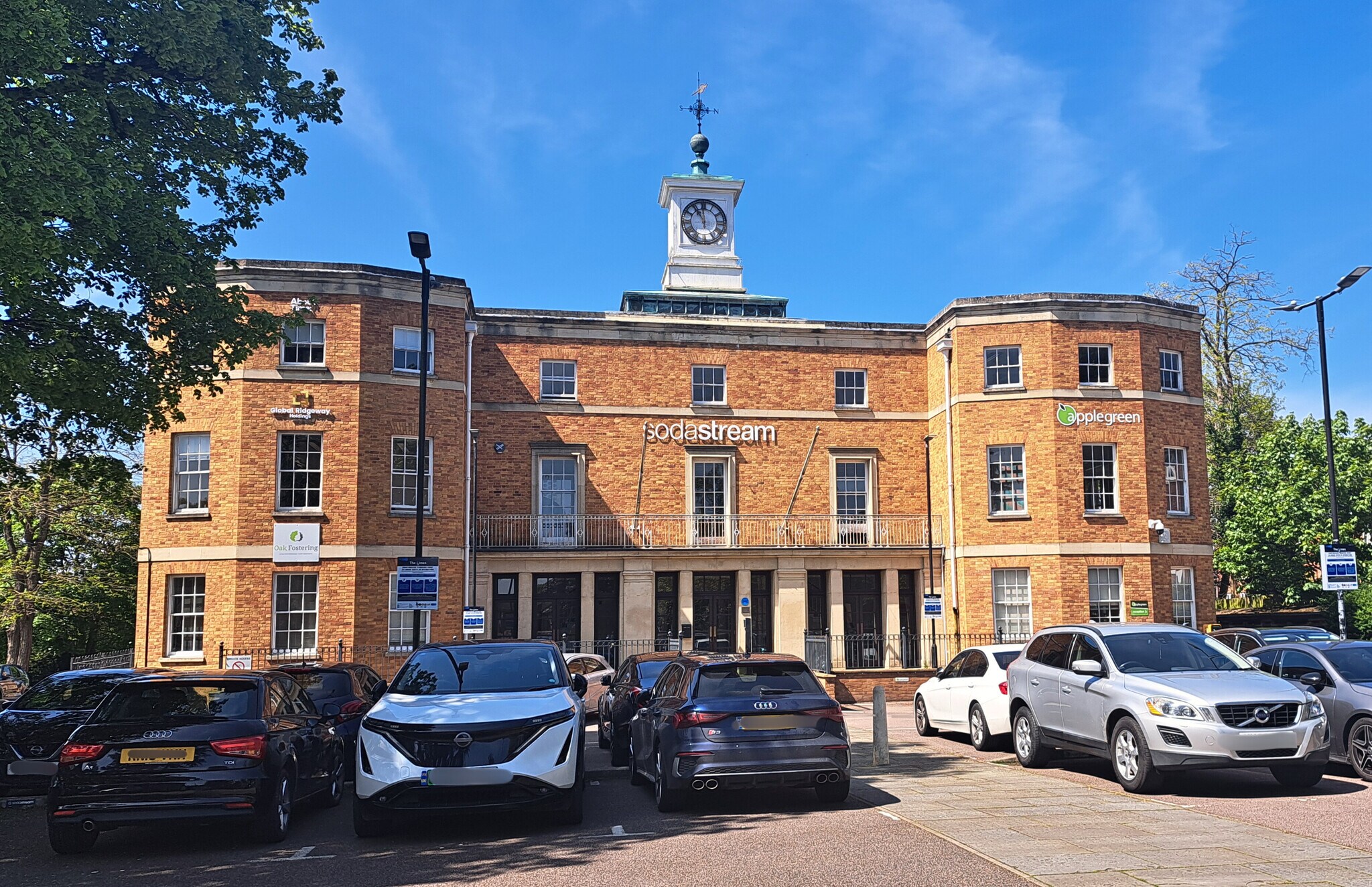 The Limes, Bedford to rent Interior Photo- Image 1 of 5