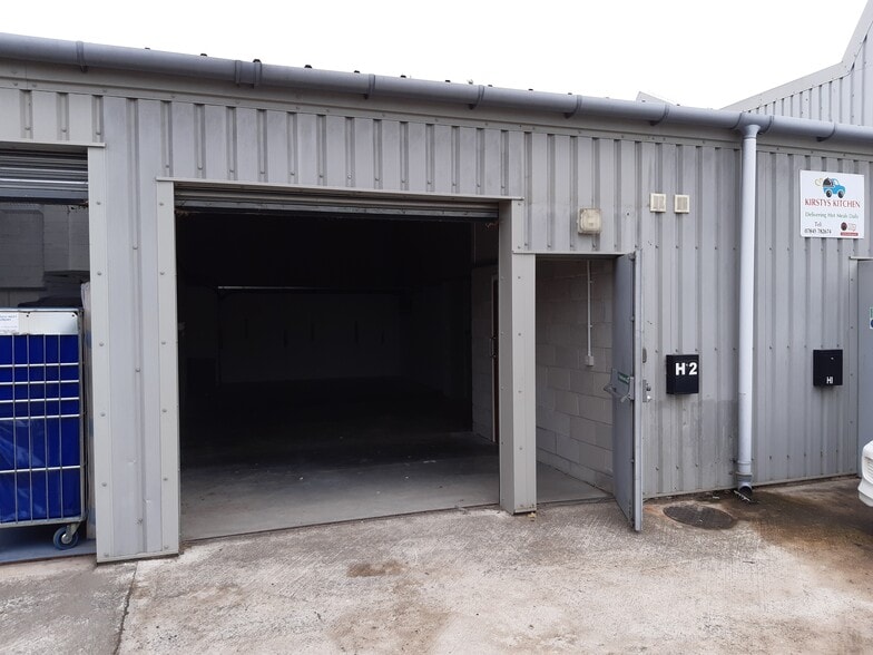 St Erth Business Park, Canonstown to rent - Primary Photo - Image 1 of 1