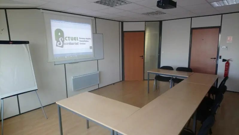 Vente Bureaux 430 m² - Photo 1