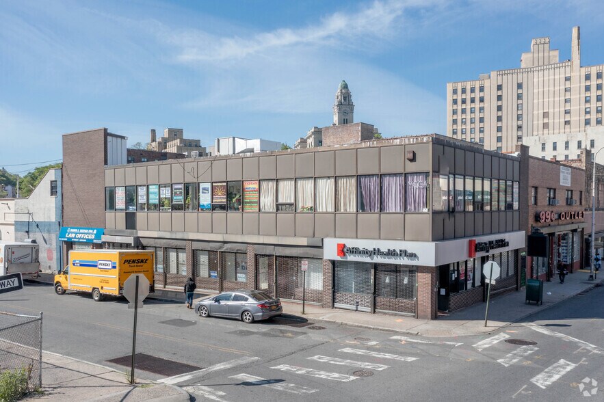 12 Palisade Ave, Yonkers 10701