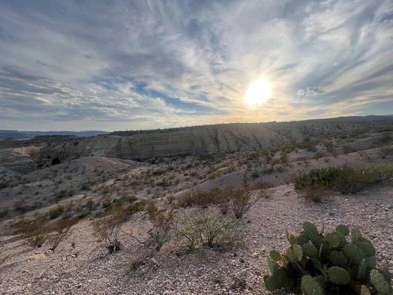 00 Needle Peak Rd, Terlingua, TX for sale - Building Photo - Image 2 of 25