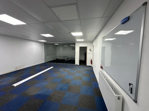 Old Crossroads Dairy, Holmer Green Road, Hazlemere to rent Interior Photo- Image 2 of 3