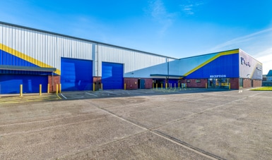 Great Bridge St, West Bromwich to rent - Building Photo - Image 1 of 3