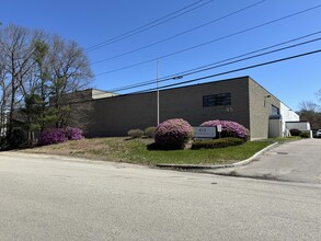 45 Finnell Dr, Weymouth, MA for rent Building Photo- Image 1 of 6