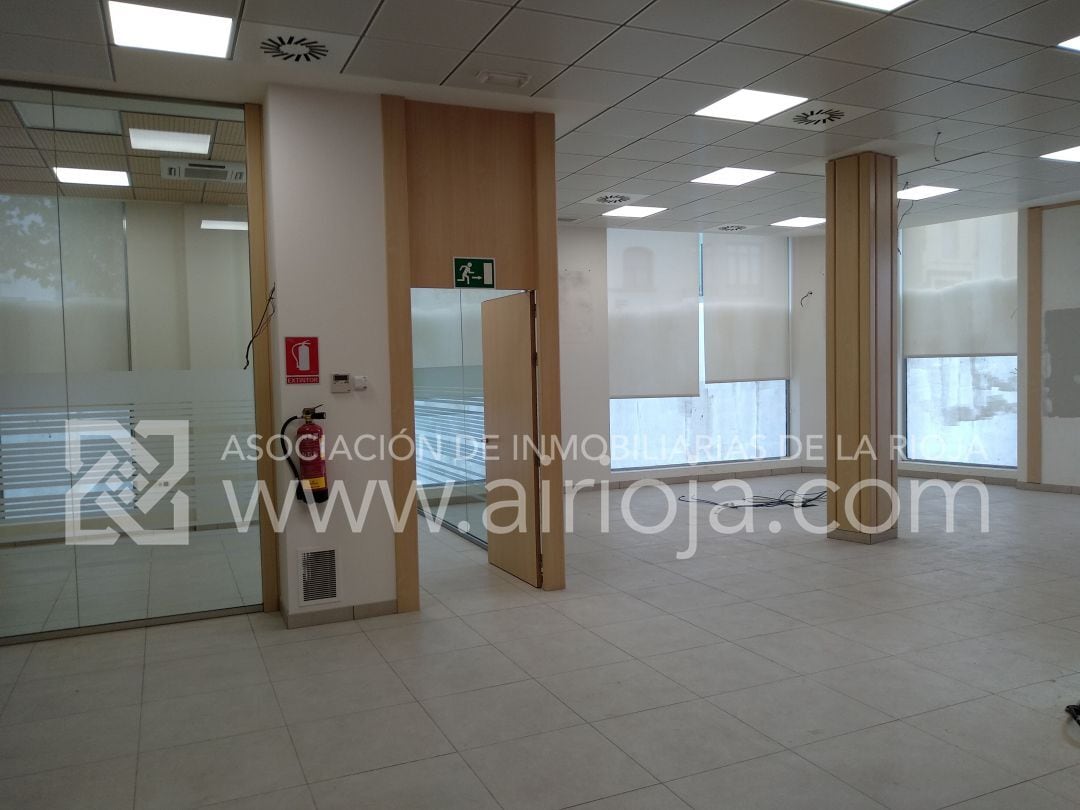Logroño, LAR 26003 - Unit 1 -  - Interior Photo - Image 1 of 4